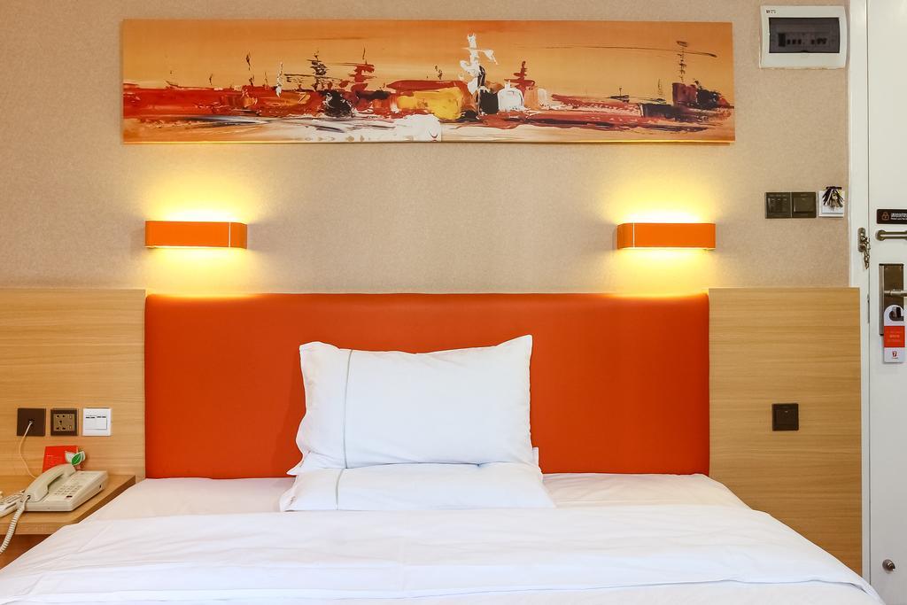 Hotel 7Days Premium Guangzhou Tianhe Shipaiqiao Exterior foto